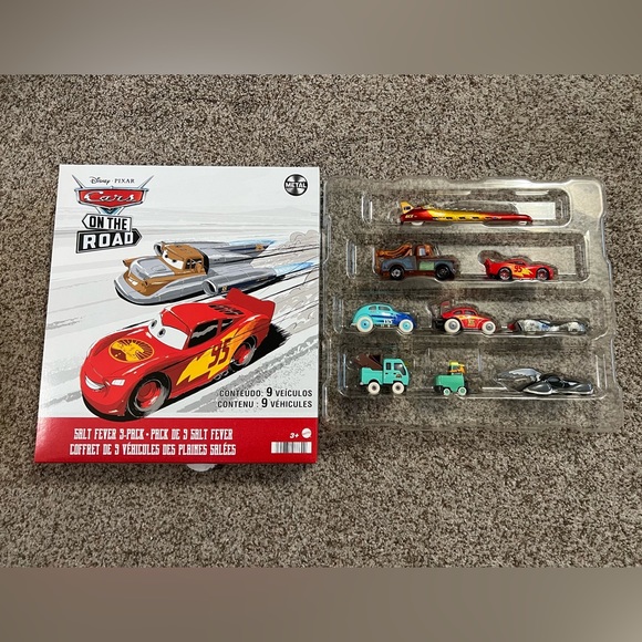Disney Pixar Cars On The Road Salt Flatz Fever 9 Pack Diecast Cars - Picture 1 of 5